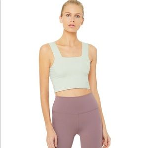 Alo Yoga Bind Fitted Bra Tank Crop Pistachio